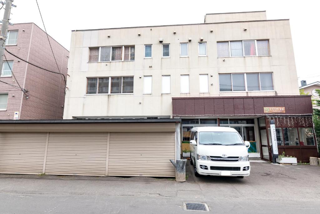 Clover House Sapporo photo 2