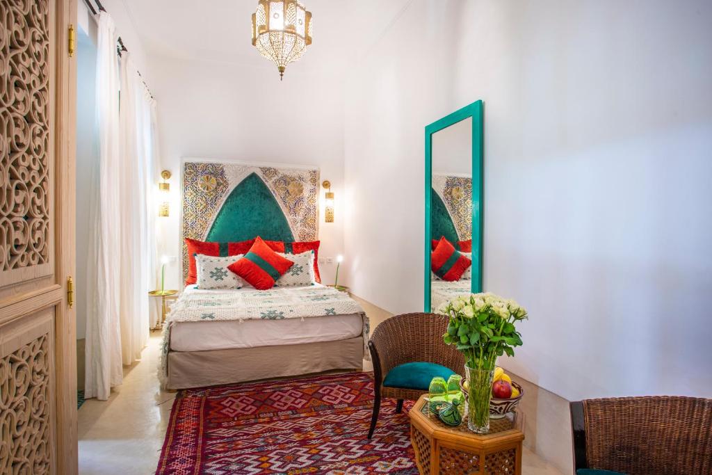 Двухместный (Улучшенный двухместный номер с 1 кроватью), Riad Azahar