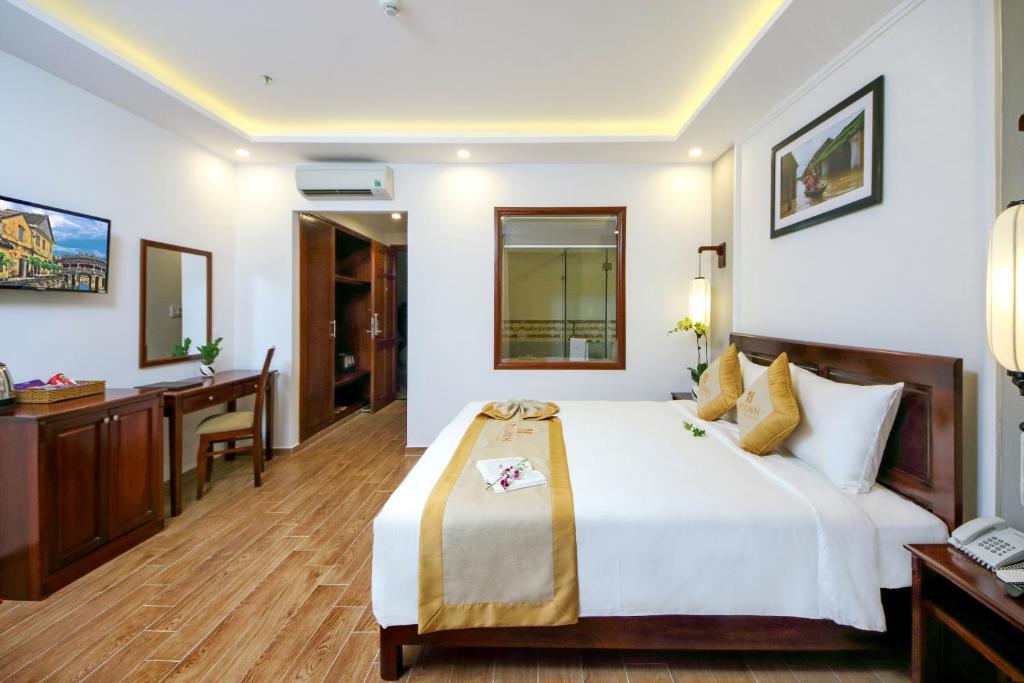 Uptown Hoi An Hotel