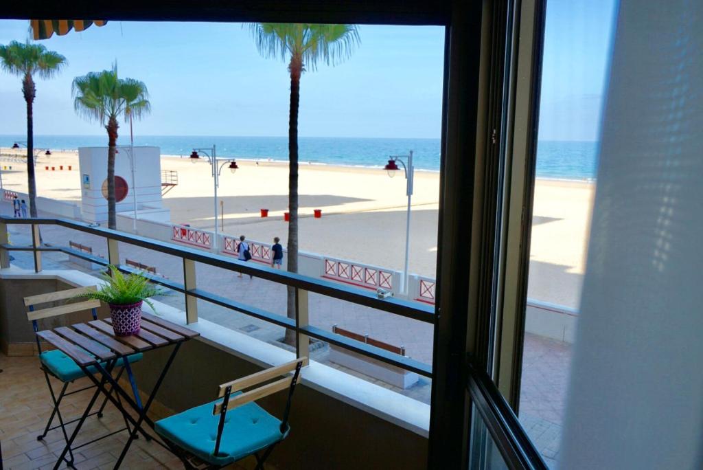Victoria Beach Sunset Lounge photo 3