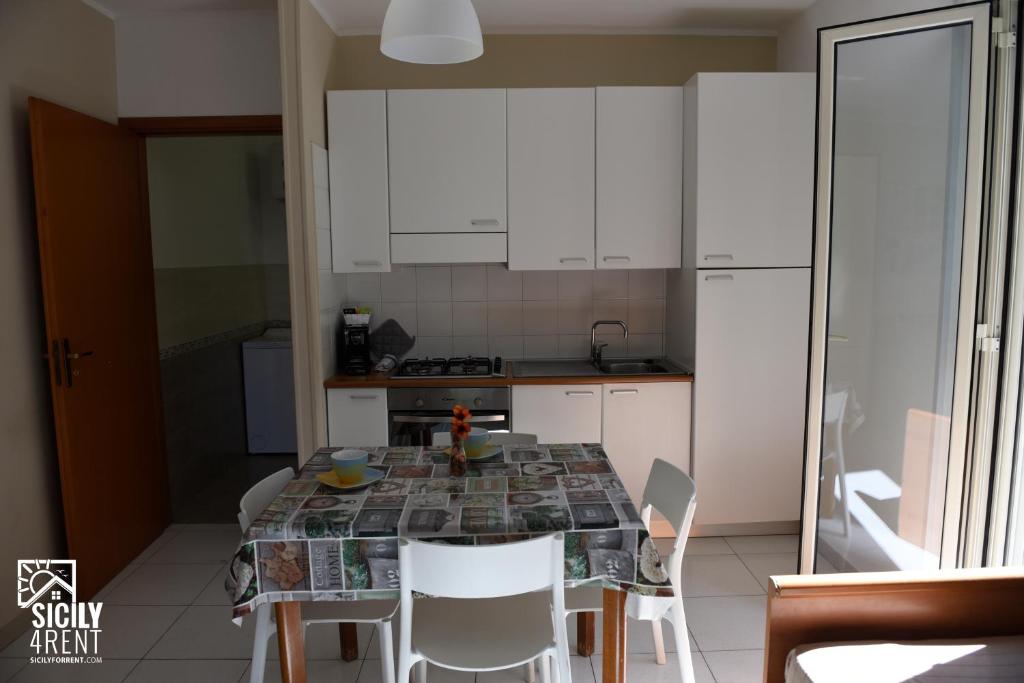 Sicily for Rent photo 2