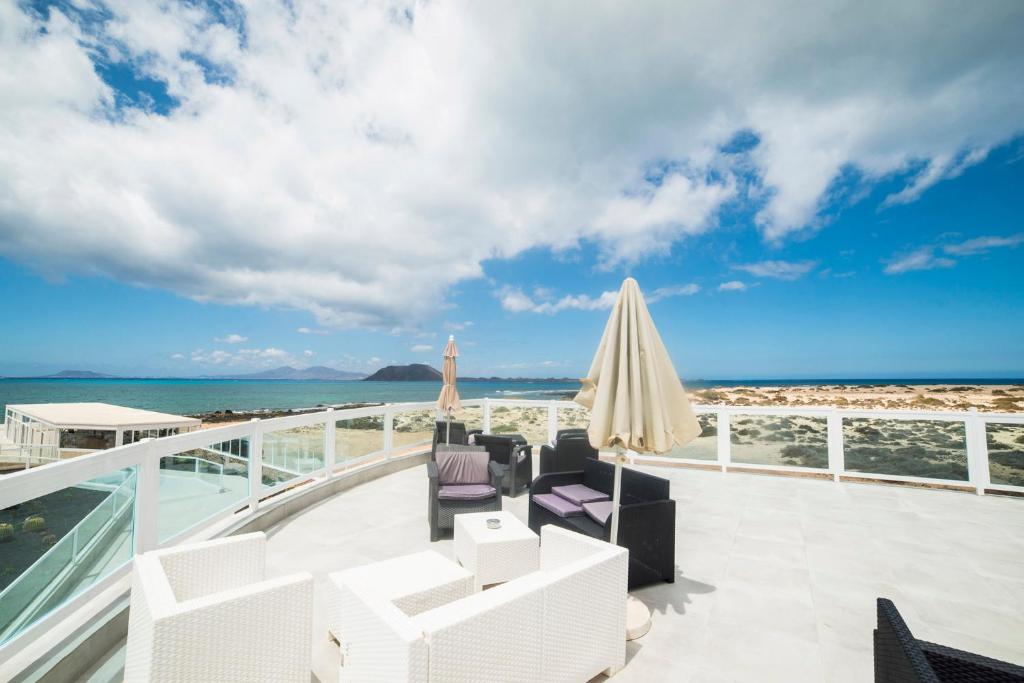 Hotel Boutique TAO Caleta Mar photo 4