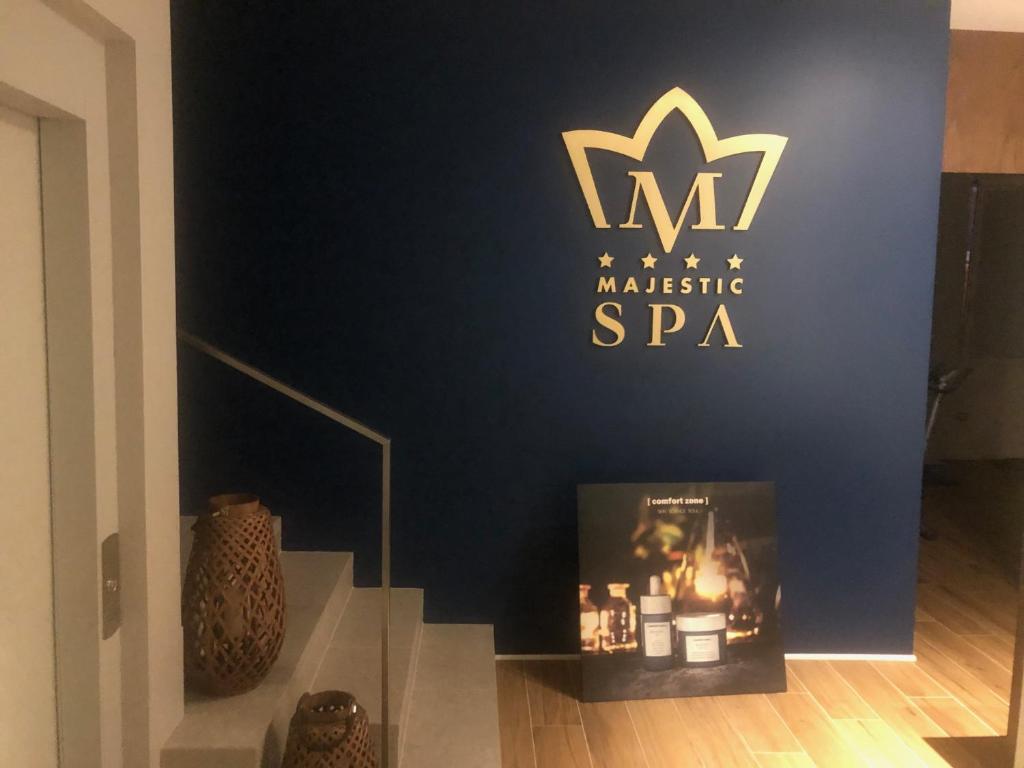 Majestic Beach Hotel & Wellness photo 3