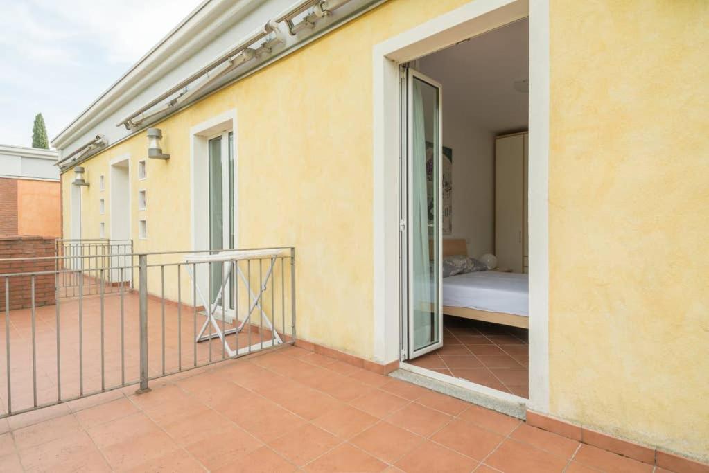 Luxury Apartment photo 3