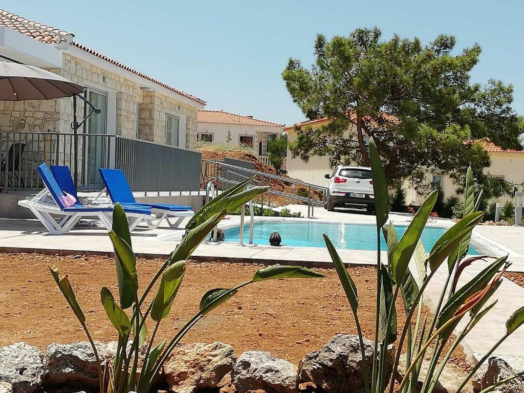 Pomos Idol Exceptional Beach Villa photo 4