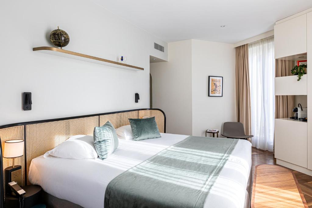 Трехместный (Трехместный номер Делюкс), Hotel Champs Elysées Friedland by Happyculture