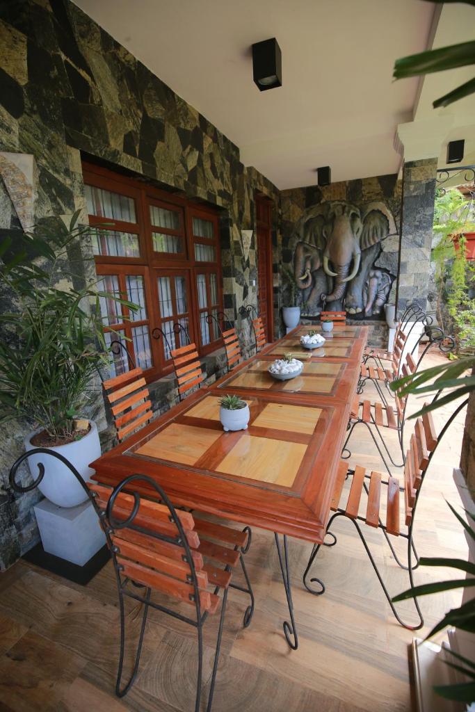 Diyon Bungalow photo 2