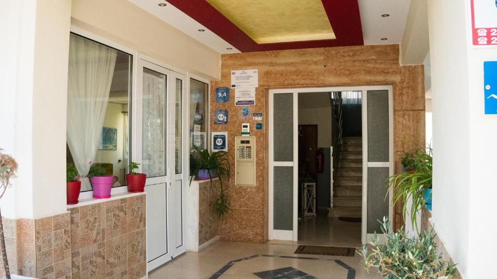 Niki Apartments photo 4