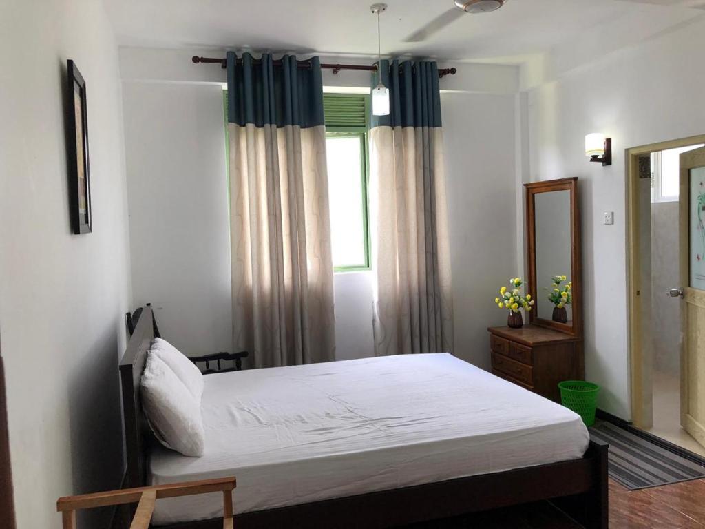 senarathna guest house - Tap to explore photos