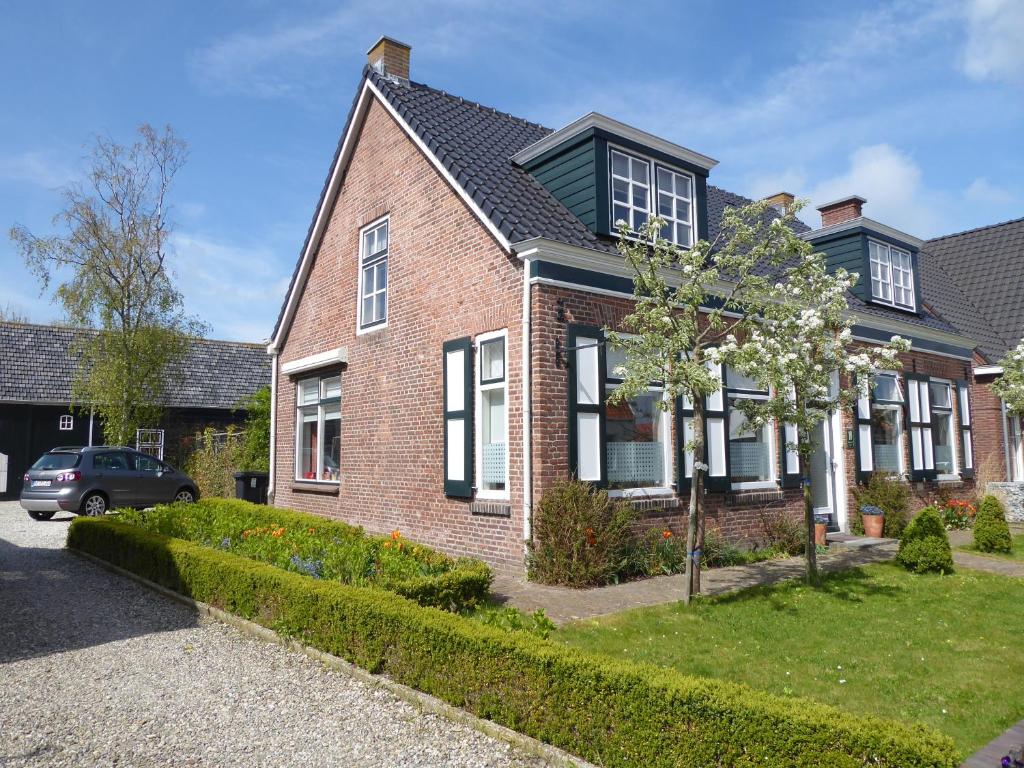 Gastenverblijf Neeltje photo 1