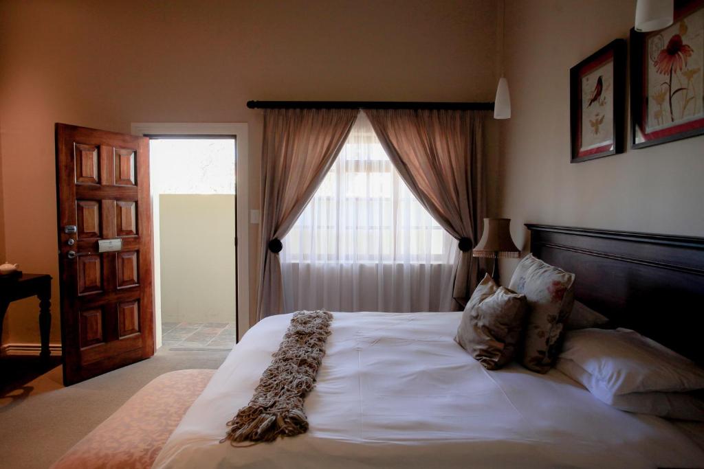 Komani Resorts photo 2