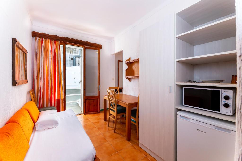 Hostal Residencia San Francisco photo 4