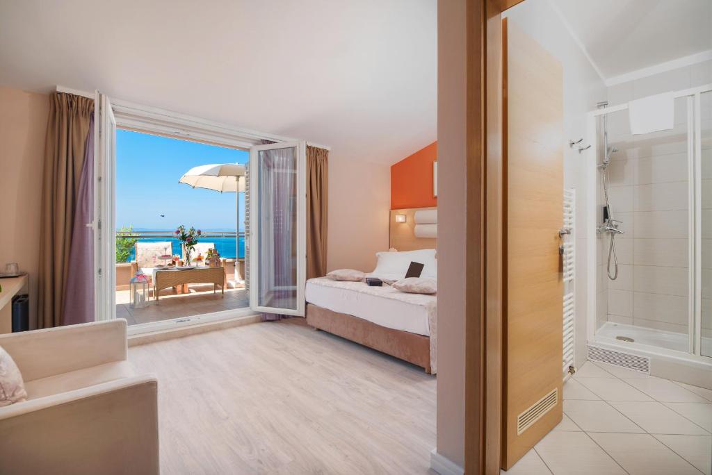 Hotel Maritimo photo 3