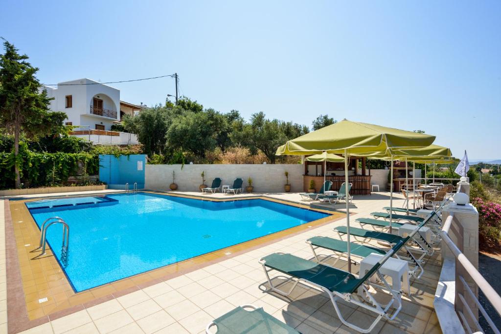 Poseidon Apartments photo 4