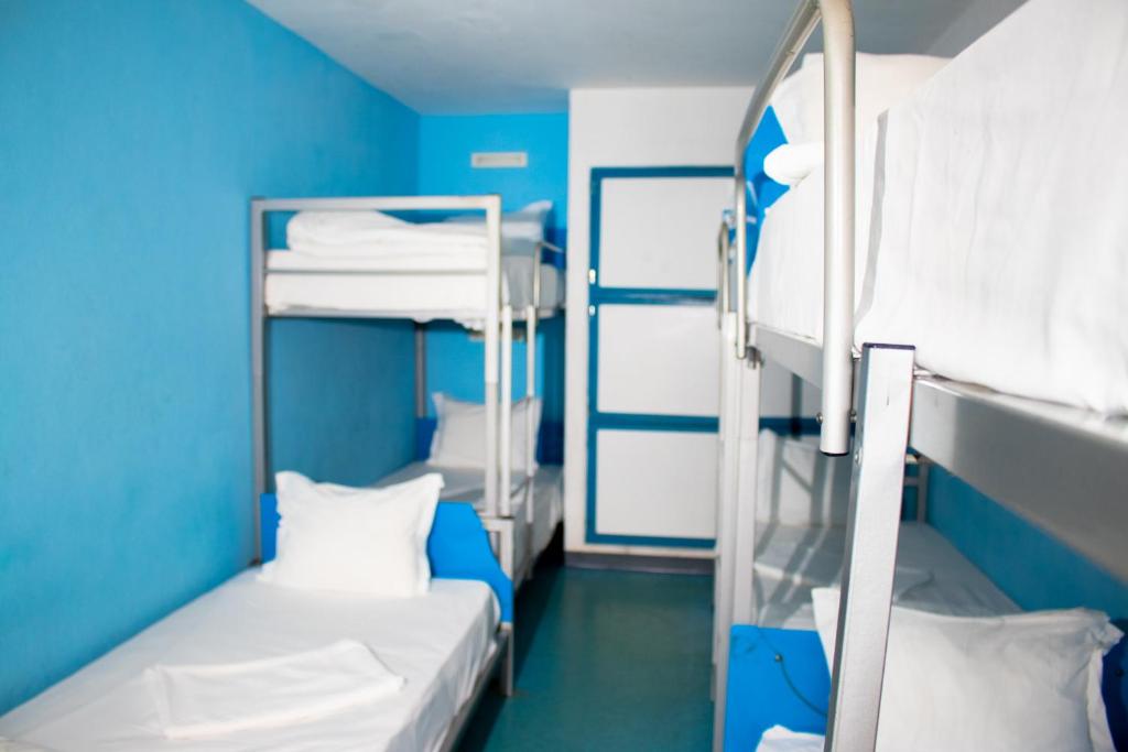 Номер (Кровать в общем мужском номере с 7 кроватями), HI Hostel Lisboa - Pousada de Juventude