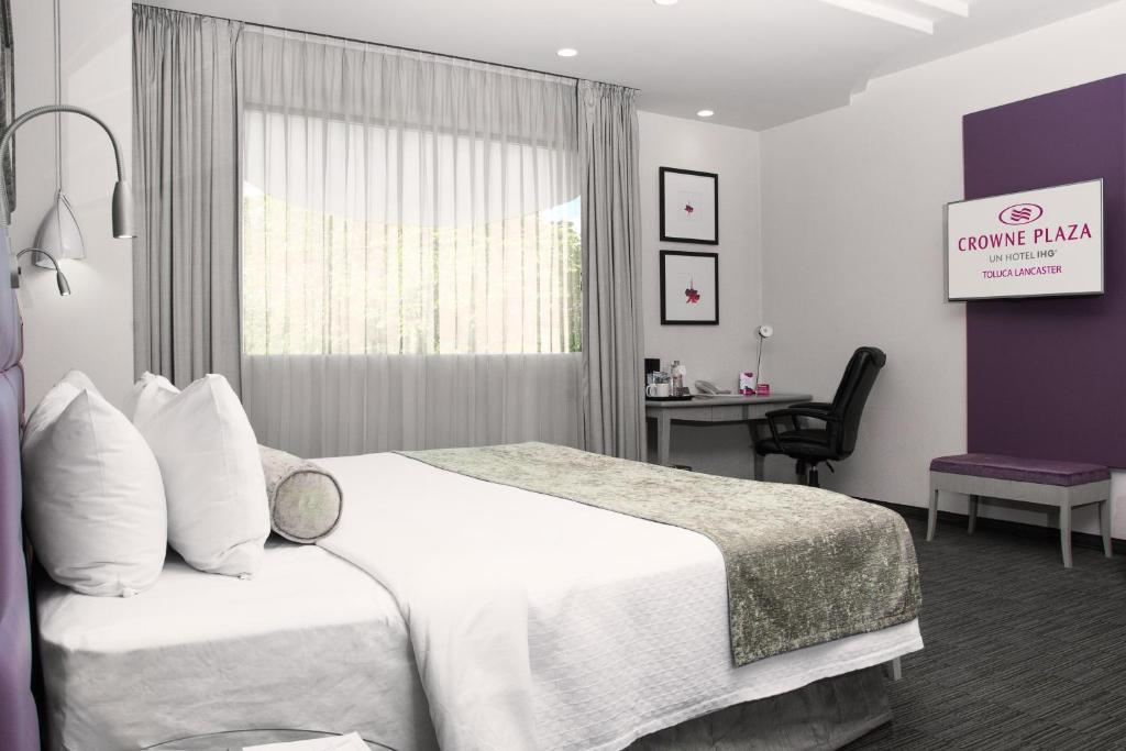 Crowne Plaza Toluca - Lancaster, an IHG Hotel photo 3