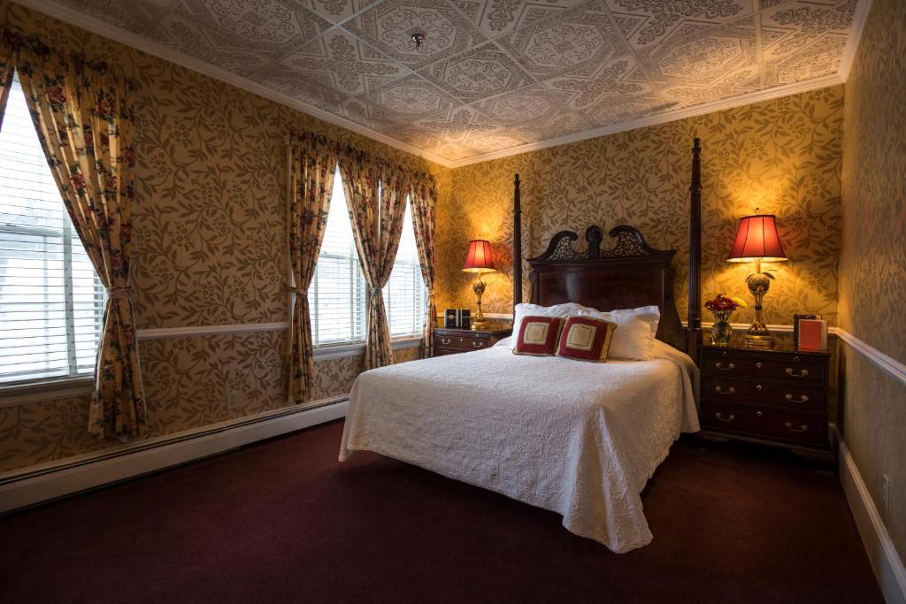 Stafford's Bay View Inn photo 4