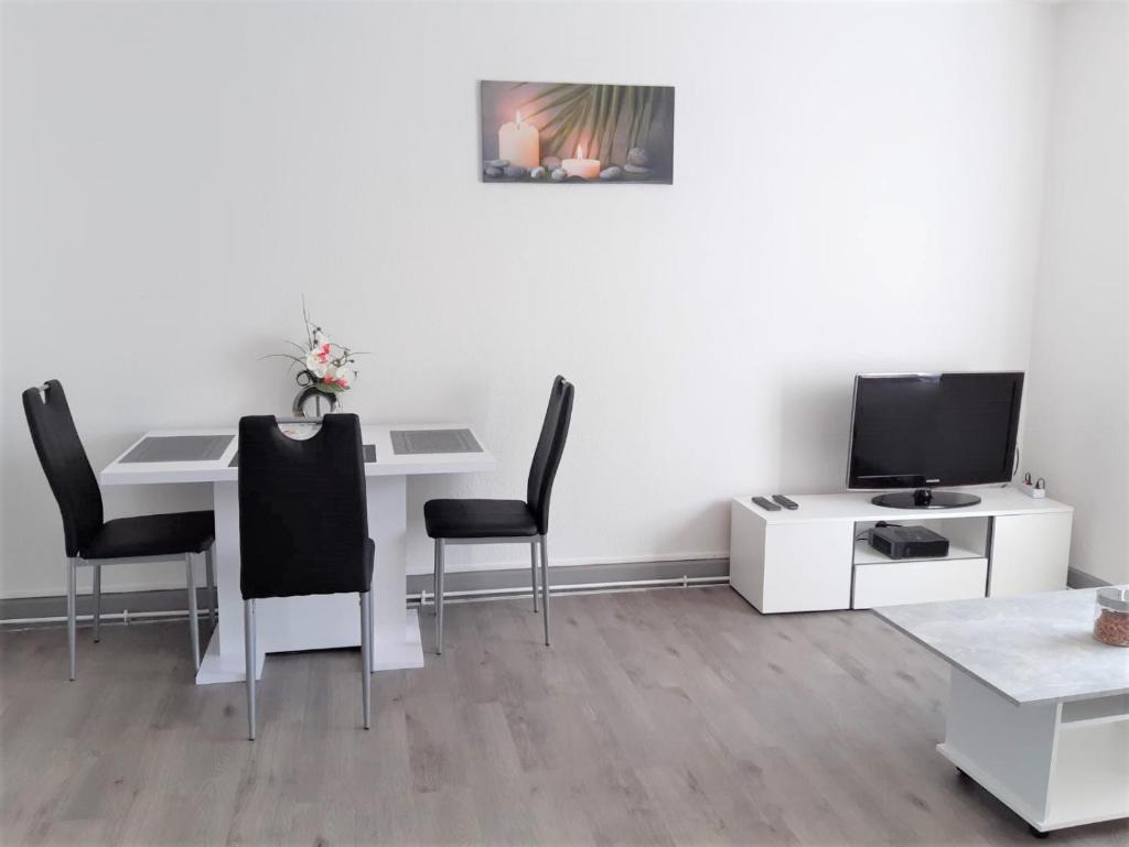 MyHome Basel 1B44 photo 1