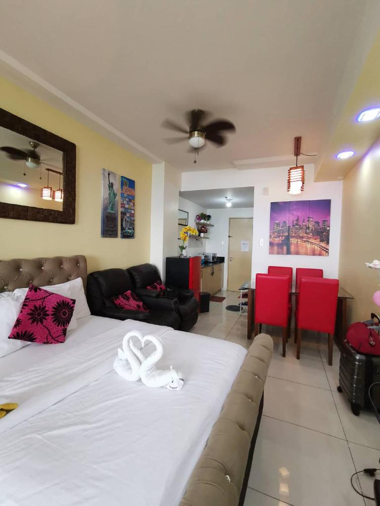 CatherinePlace Tagaytay - Wind Residences Tower 3 photo 4