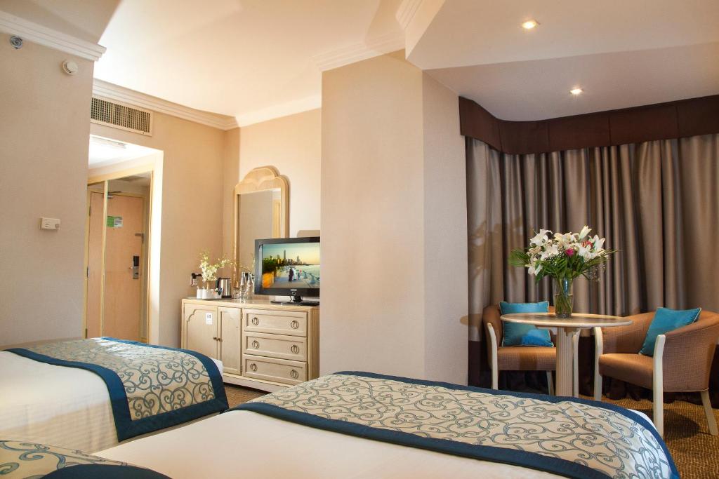 Двухместный (Номер Делюкс), Отель Mercure Centre Hotel Abu Dhabi