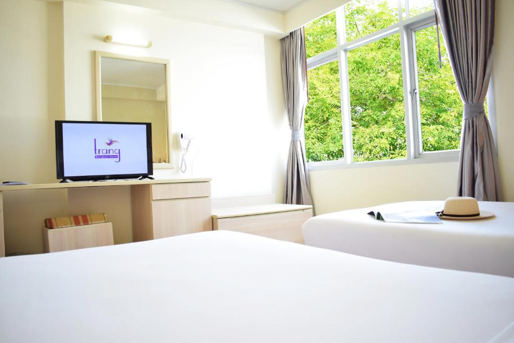 Двухместный (Двухместный номер с 2 отдельными кроватями), Отель Trang Hotel Bangkok