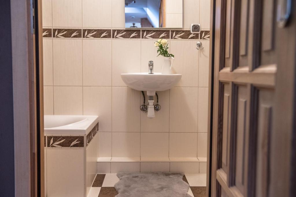 Четырехместный (Четырехместный номер), Pokoje gościnne Gobo