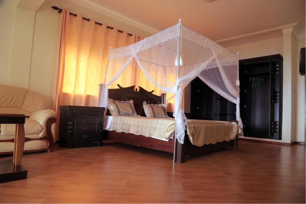 The Palms Beach Hotel photo 4