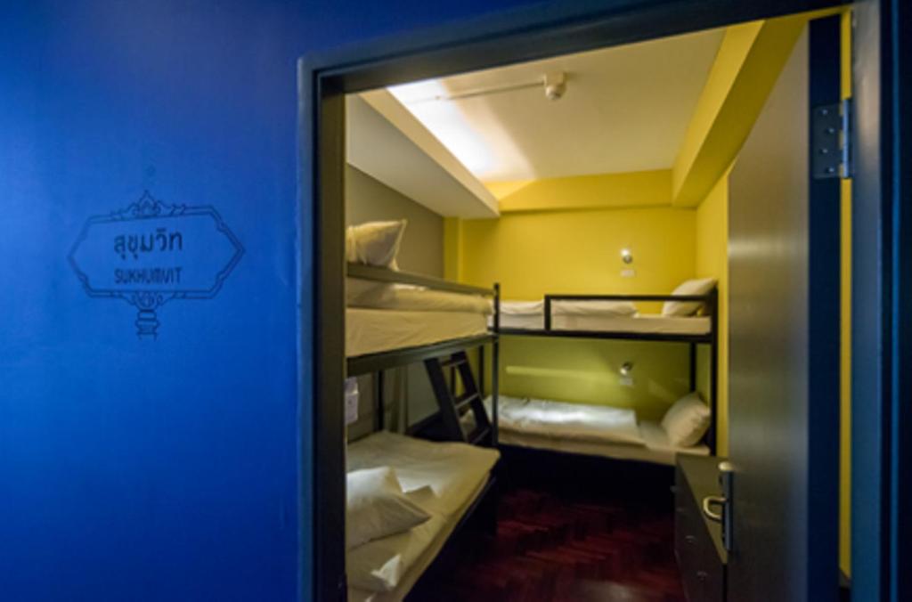 Четырехместный (Четырехместный номер с общей ванной комнатой), Siam Mitr Hostel