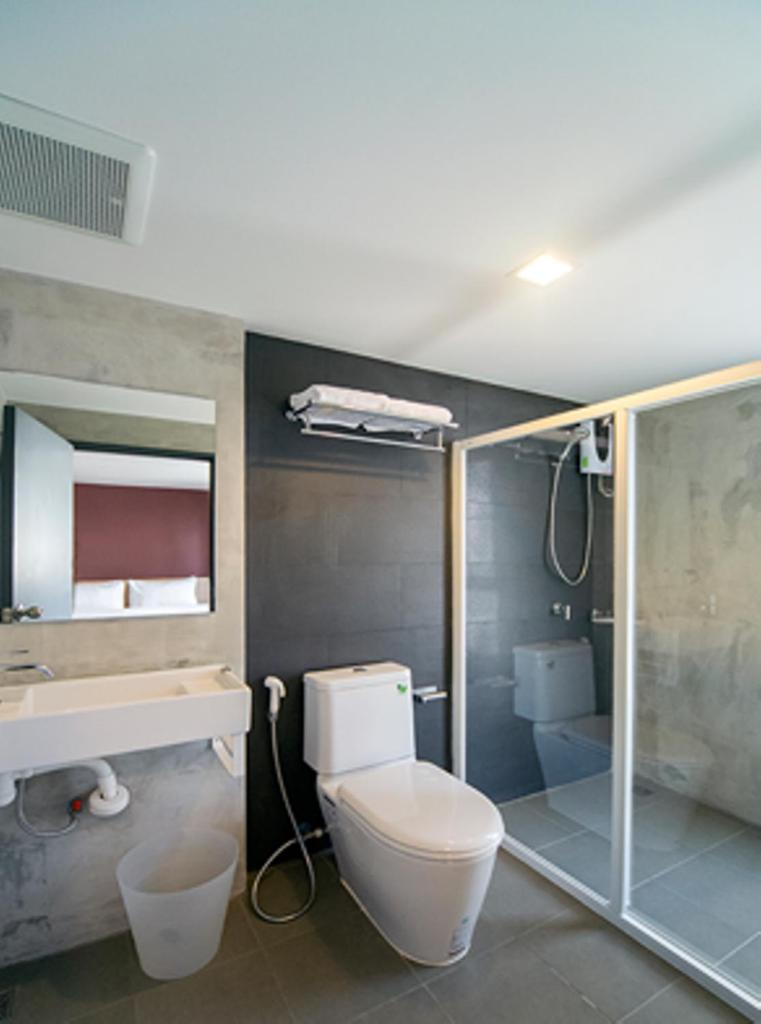 Двухместный (Двухместный номер с 1 кроватью), Siam Mitr Hostel