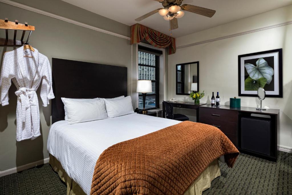 Двухместный (Представительский номер с кроватью размера «king-size»), The Willows Hotel