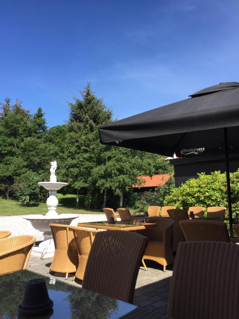 Hotel Laasby Kro photo 2