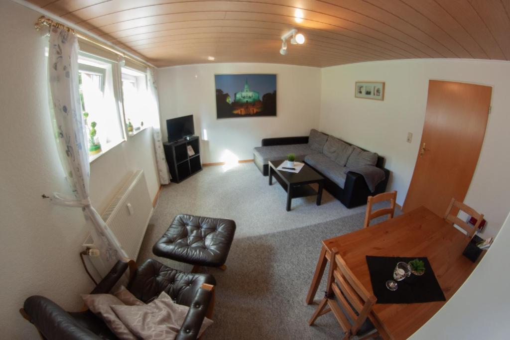 Ruhige und gemütliche Ferienwohnung in Calden photo 1
