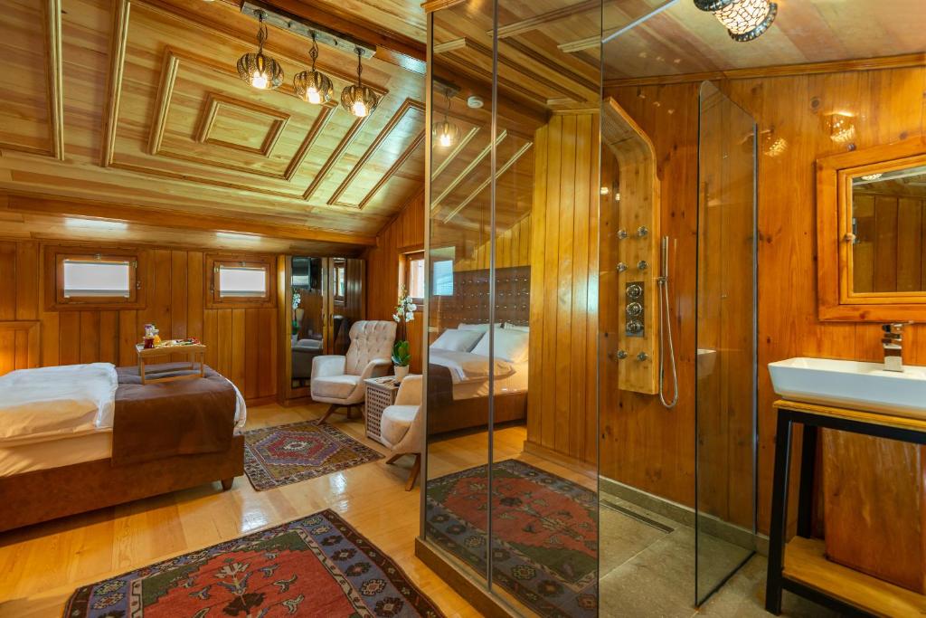 Wonder Wood Hotel photo 4