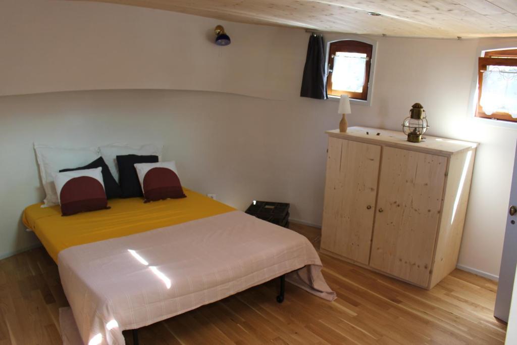 studio sur péniche La Tortue photo 3