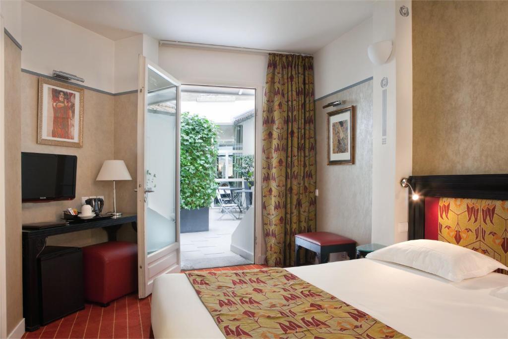 Двухместный (Улучшенный номер), Hotel Eiffel Seine