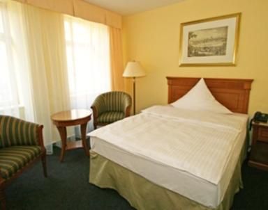 deckerts Hotel am Katharinenstift photo 2