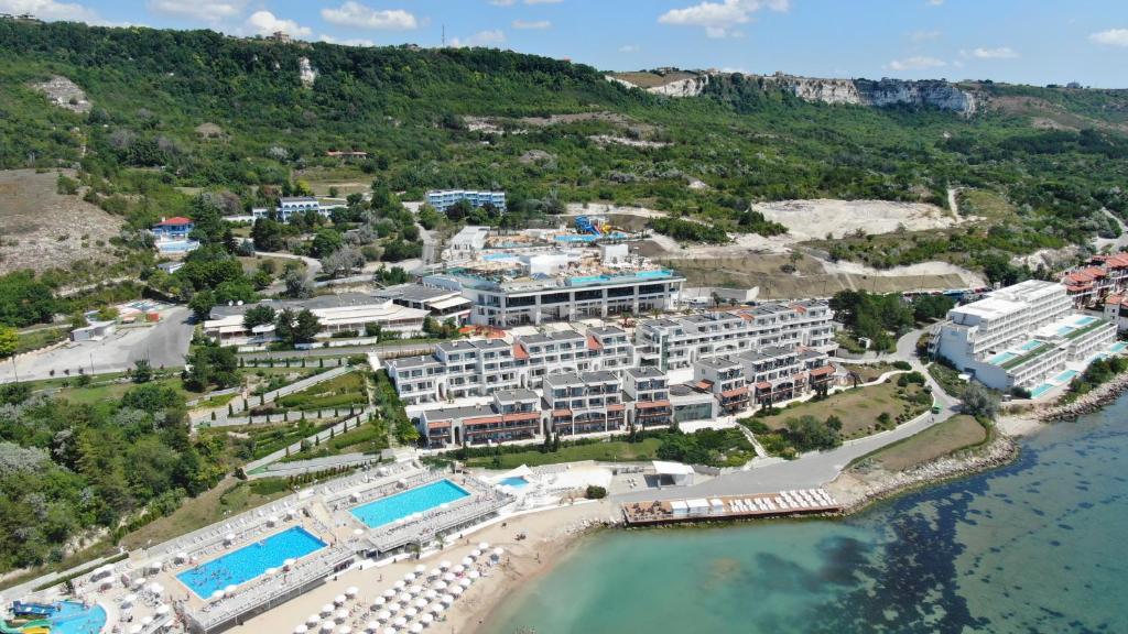 White Lagoon Resort - All Inclusive photo 2
