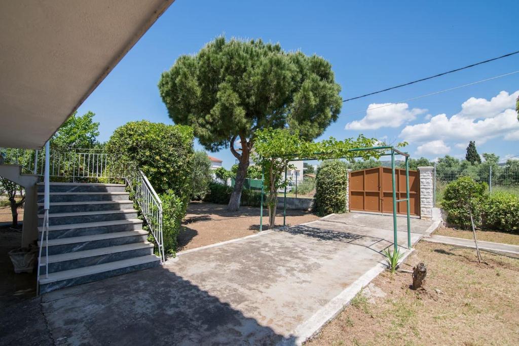 Emerald Villa photo 3