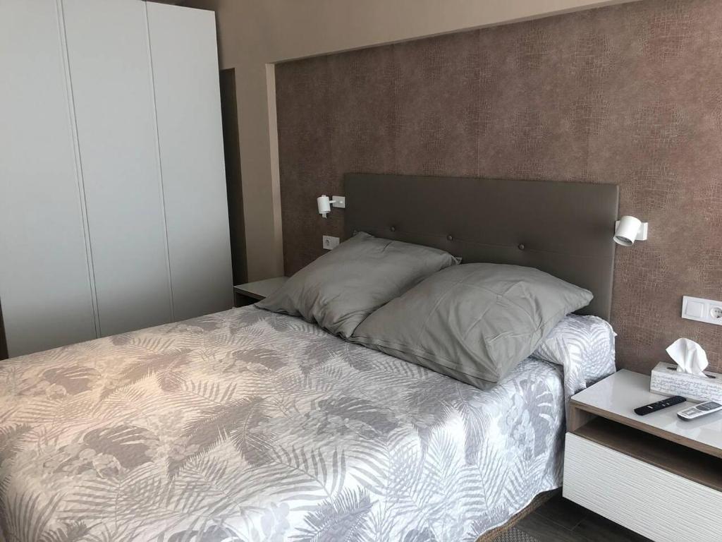 Betero Beach & City - Tap to explore photos
