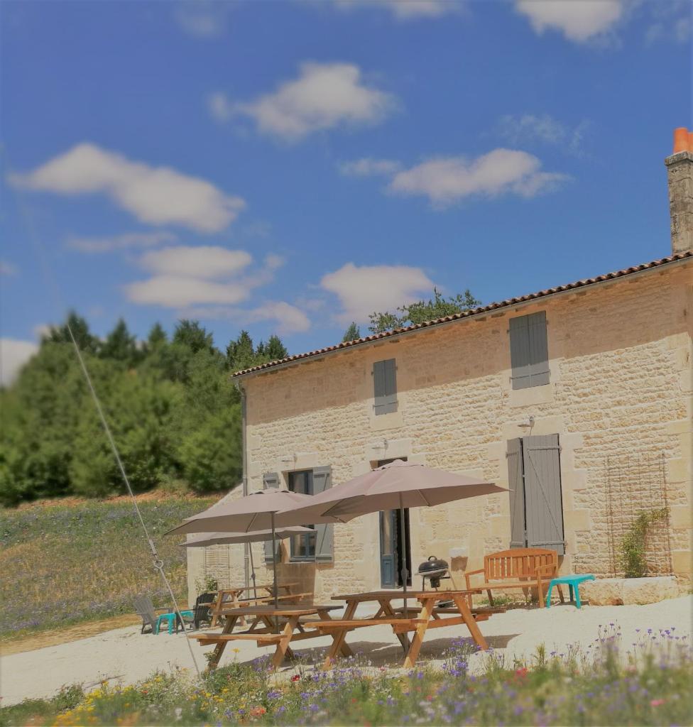 Château des Loups - Les Pommiers photo 3