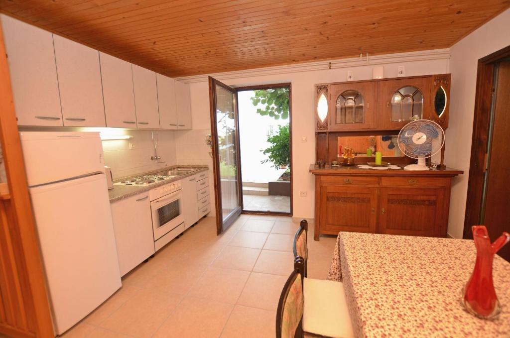 Apartment Slavica photo 3