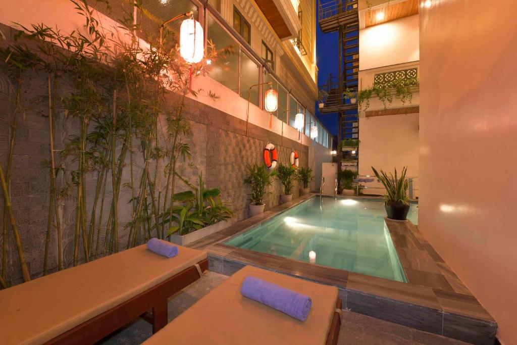 Pho Hoi Ancient Town Beauty Boutique Villa Hotel