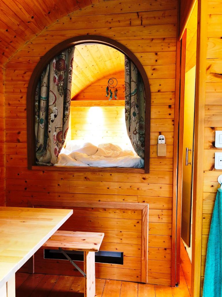 Millygite Chalet-on-wheels by the river photo 2