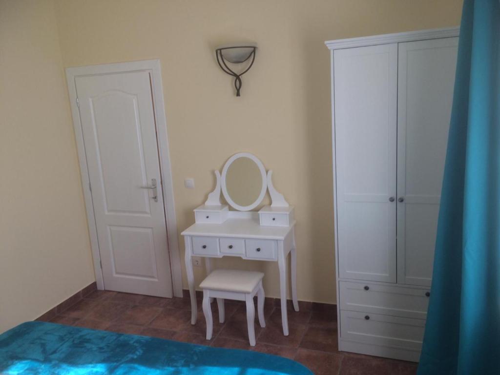 Antonio Solimar Apartments photo 2