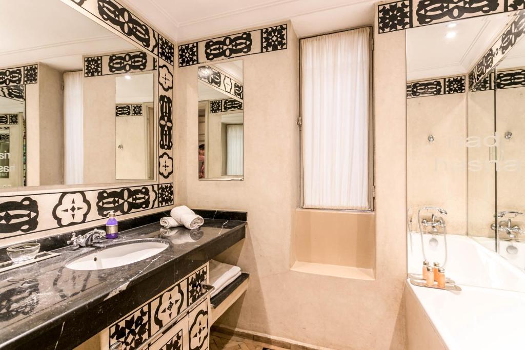 Сьюит (Люкс), Riad Hasna Espi