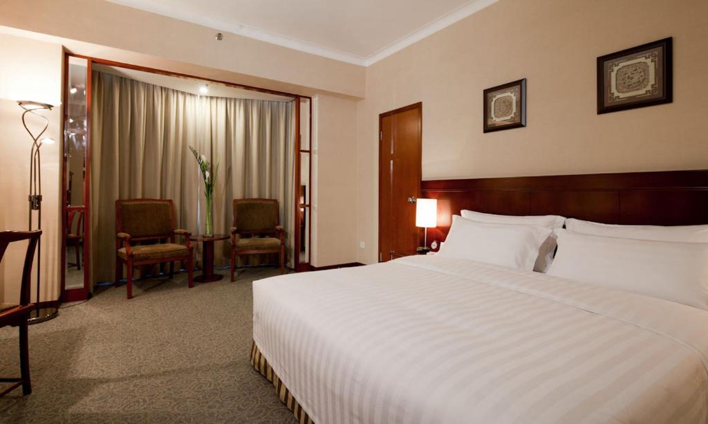 Сьюит (Представительский люкс), Rosedale Hotel & Suites Guangzhou