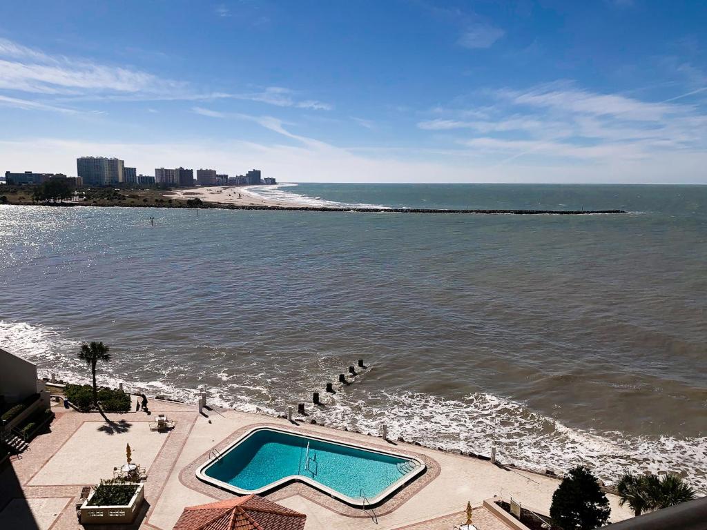 440 West 902N Waterfront 2 Bedroom 2 Bathroom at 440 West 23127 image