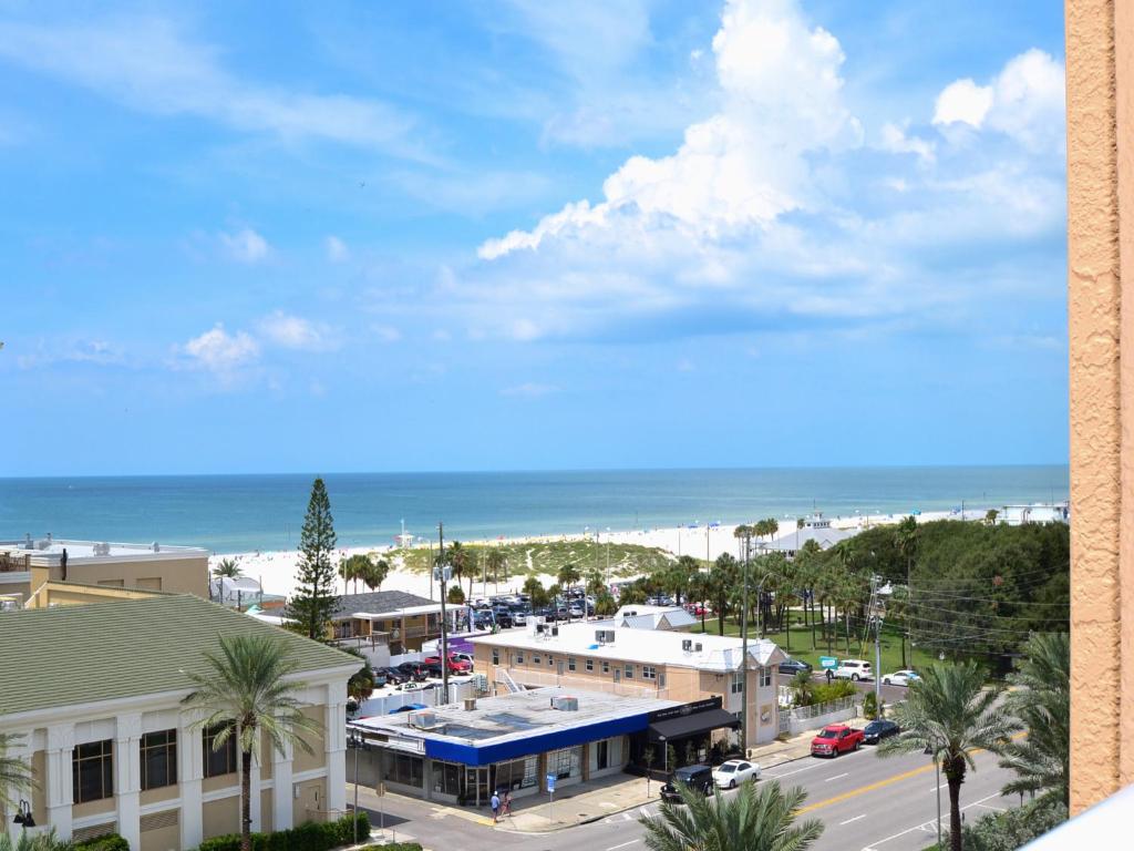 Belle Harbor 701W Luxury Condo with Panoramic Water View. 23088 image