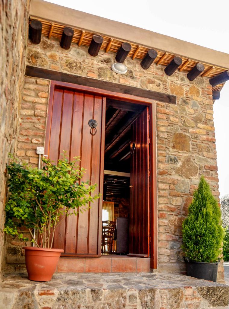 Farmakas Living photo 3