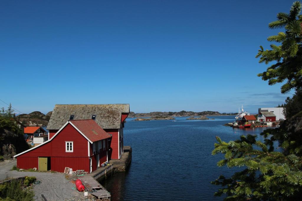 Kobbaneset HK - Tett på havet - Bekkjarvik photo 1